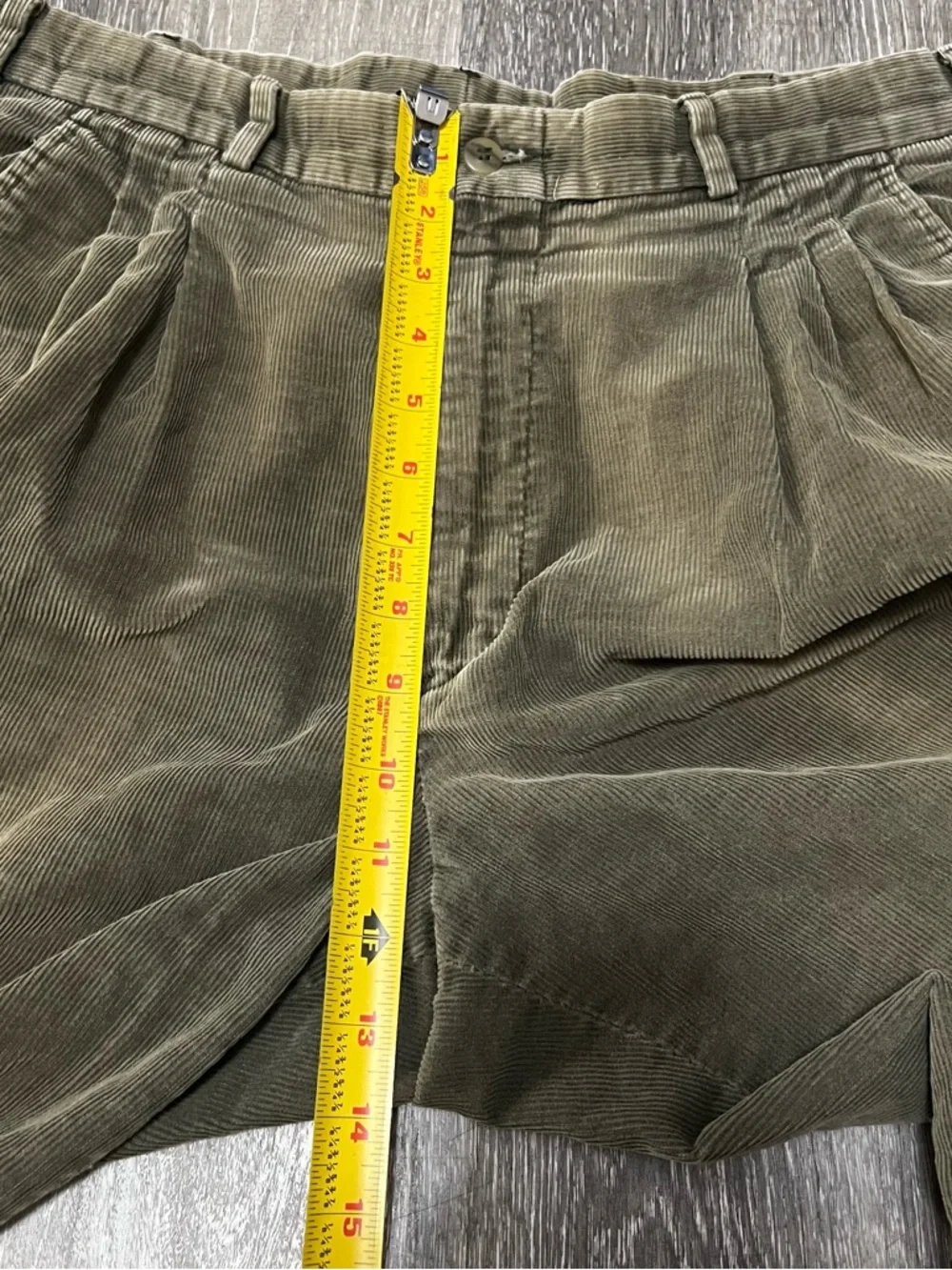 Vintage 70s Eddie Bauer Corduroy Baggy Pants 34x27 Green Cuffed Pleated Skate